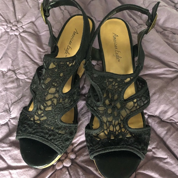 Sandals - Picture 2 of 4